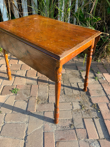 Thrift Store «Stained Market Place», reviews and photos, 2106 E 15th Ave, Tampa, FL 33605, USA