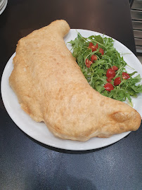 Calzone du Pizzeria La Voglia à Annecy - n°1