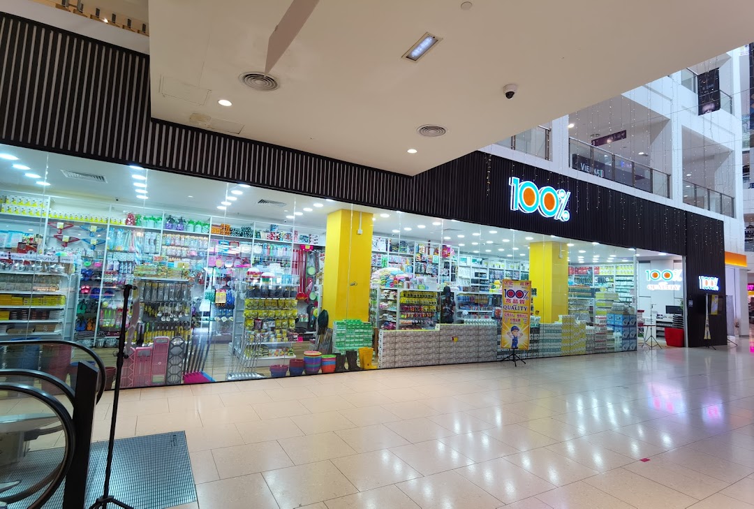 100 Discount Store City One