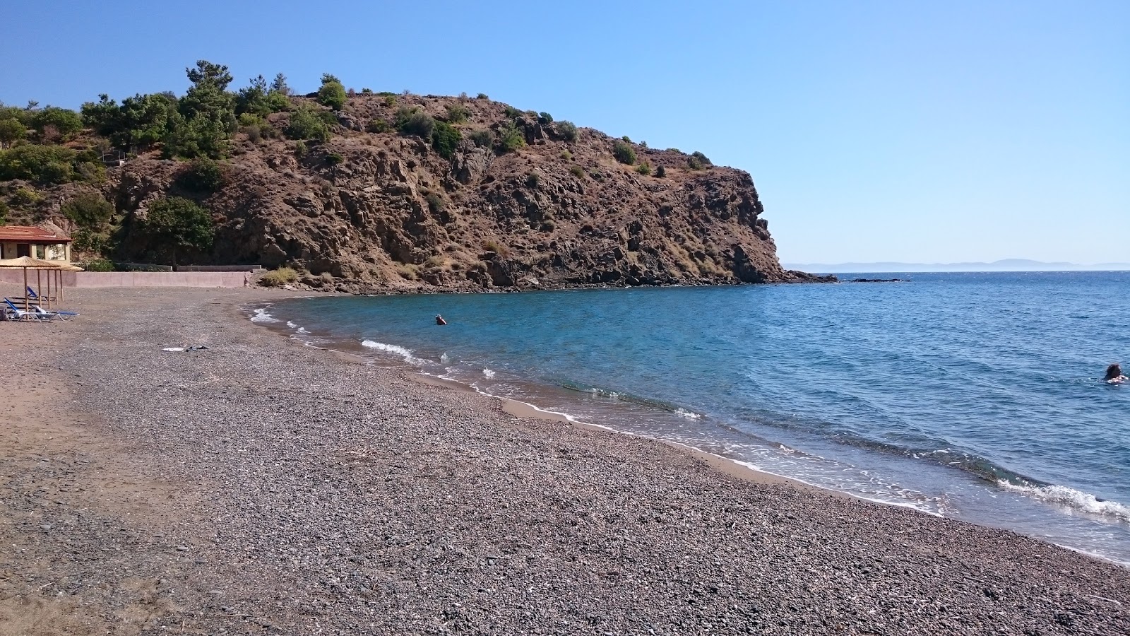 Fotografie cu Limnos Beach cu o suprafață de apa pură turcoaz