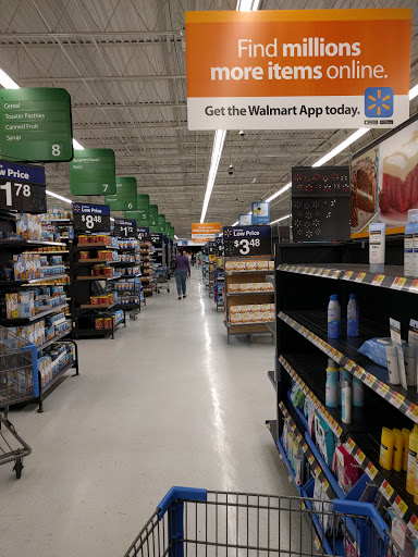 Discount Store «Walmart», reviews and photos, 120 Commercial Pkwy, Branford, CT 06405, USA