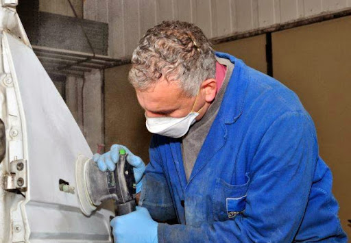 Auto Body Shop «DeLong Auto Body», reviews and photos, 207 Elm St, Amesbury, MA 01913, USA