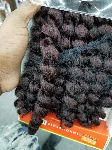 Beauty Supply Store «Beauty Mart Essence», reviews and photos, 1880 W Market St, Akron, OH 44313, USA