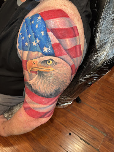 Tattoo Shop «Hot Rod Alley Tattoo», reviews and photos, 1051 Water St, Santa Cruz, CA 95062, USA