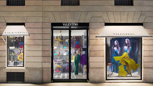 Valentino - SAX Department Store Asunción