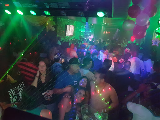 Discotecas peruanas Panamá