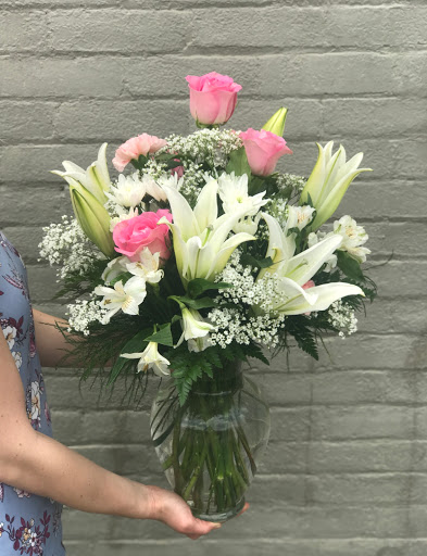 Florist «The Flower Girl», reviews and photos, 108 S 5th St, Middletown, IN 47356, USA