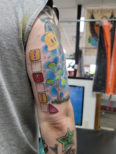 Tattoo Shop «Sonic Tattoos», reviews and photos, 1845 Velp Ave # C, Green Bay, WI 54303, USA