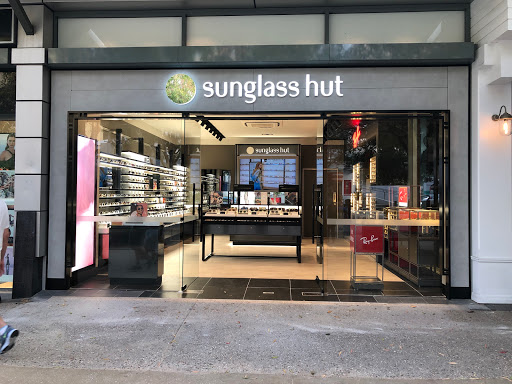 Sunglass Hut Noosa