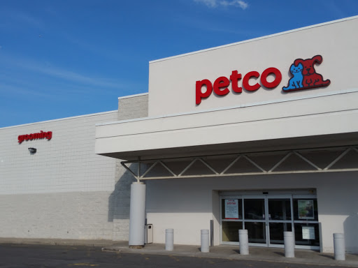Petco Animal Supplies, 1 US-46, Totowa, NJ 07512, USA, 