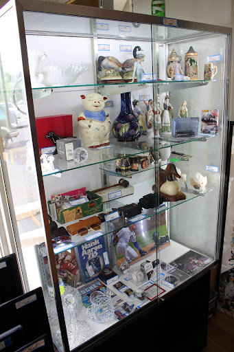 Pawn Shop «Arlington Jewelry & Loan», reviews and photos, 901 W Rand Rd, Arlington Heights, IL 60004, USA