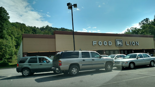 Grocery Store «Food Lion», reviews and photos, 1 New Clyde Hwy, Canton, NC 28716, USA