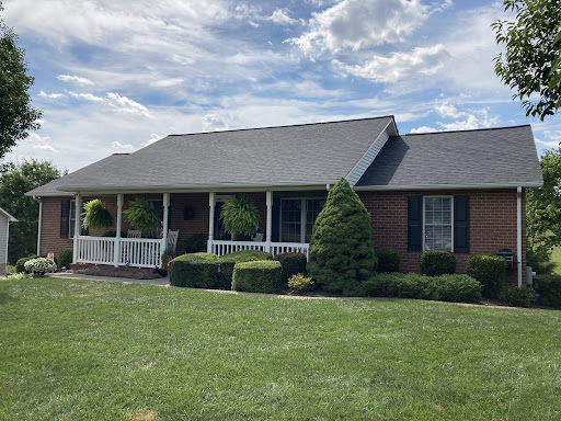 Roofing Contractor «Lynchburg Roofing, Roanoke», reviews and photos, 7 Walnut Ave, Vinton, VA 24179, USA