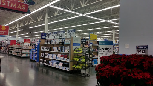 Department Store «Walmart Supercenter», reviews and photos, 800 Commons Dr, Oxford, PA 19363, USA