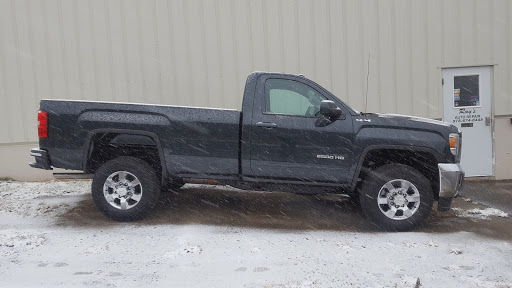 Auto Repair Shop «Rays Auto Repair Dracut», reviews and photos, 42 Chuck Dr, Dracut, MA 01826, USA