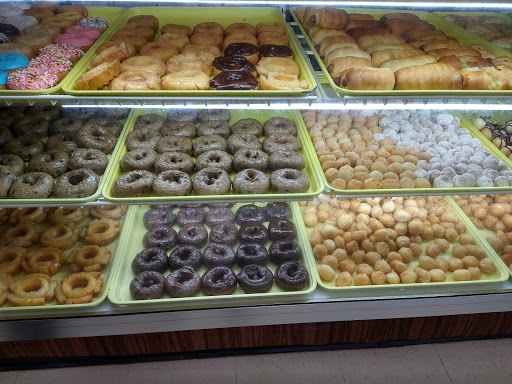 Donut Shop «Shipley Do-Nuts», reviews and photos, 2197 Madison St, Clarksville, TN 37043, USA