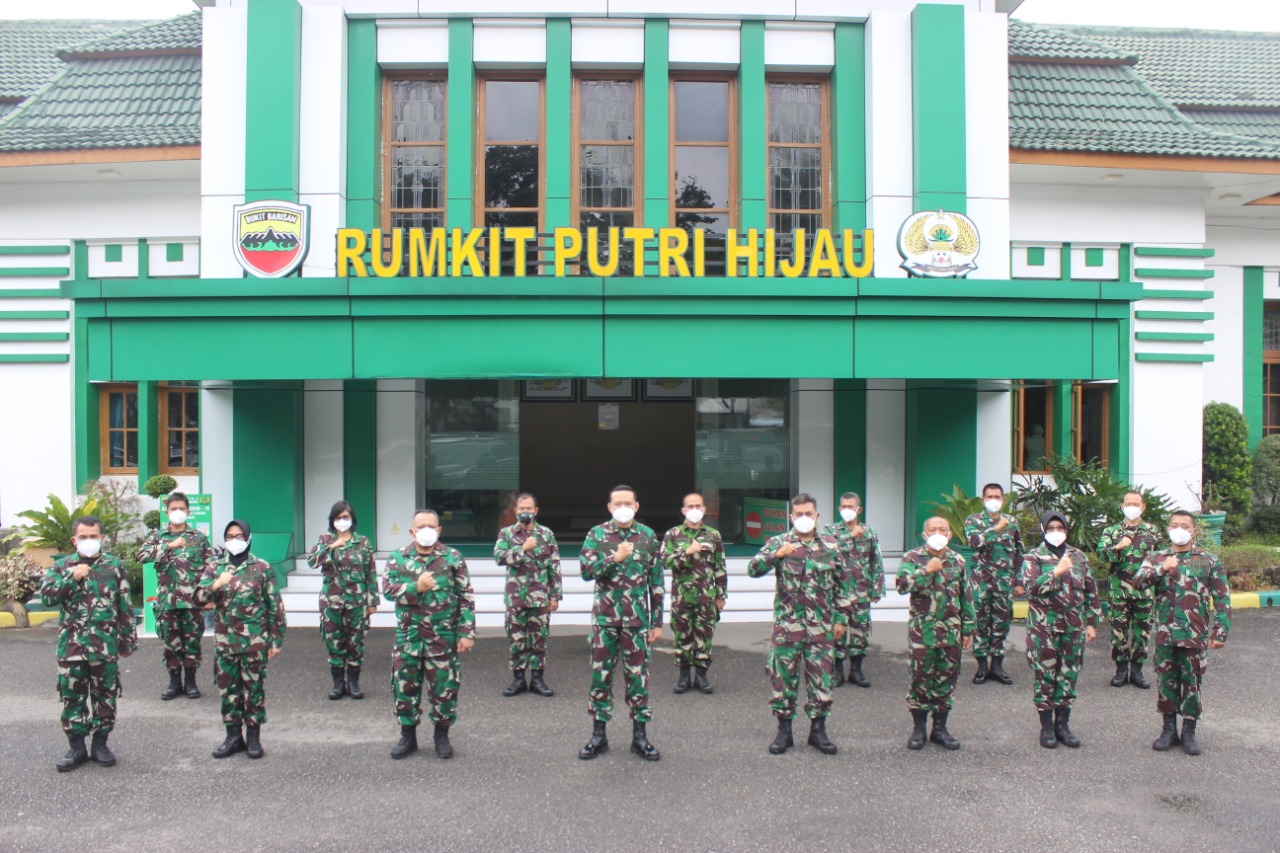 Rumah Sakit Putri Hijau Photo