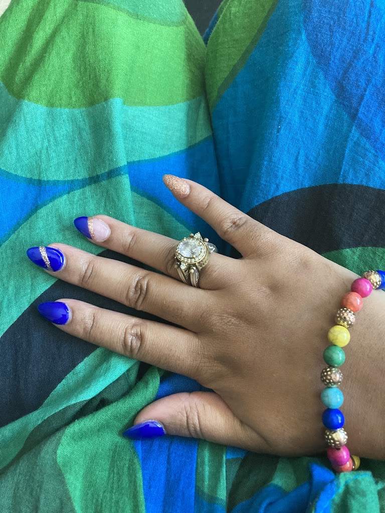 Natural Nails 07042