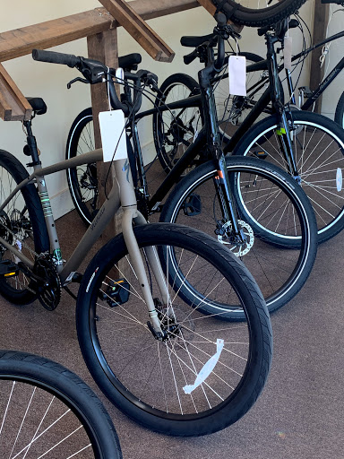 Bicycle Store «Bicycle Outfitters Inc», reviews and photos, 72 Main Street, Brockport, NY 14420, USA