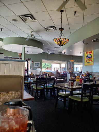 Shopping Mall «Bell Towne Plaza», reviews and photos, 245 E Bell Rd, Phoenix, AZ 85022, USA