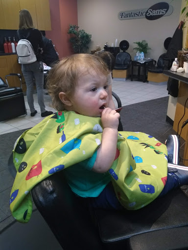 Hair Salon «Fantastic Sams Cut & Color», reviews and photos, 440 Middlesex Rd, Tyngsborough, MA 01879, USA