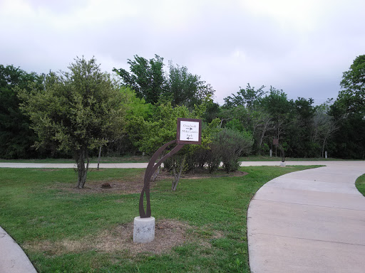 Park «Mike Lewis Park», reviews and photos, 2410 N Carrier Pkwy, Grand Prairie, TX 75050, USA