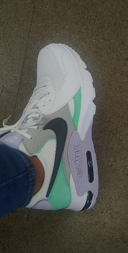 Shoe Store «Famous Footwear», reviews and photos, 1430 N Litchfield Rd, Goodyear, AZ 85395, USA