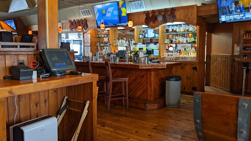 Restaurant «Whiskey Creek® Wood Fire Grill», reviews and photos, 407 2nd Ave, Kearney, NE 68847, USA
