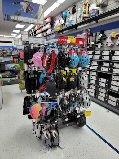 Sporting Goods Store «Big 5 Sporting Goods», reviews and photos, 4701 Century Blvd, Pittsburg, CA 94565, USA