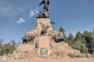 Monument to the Army of the Andes image