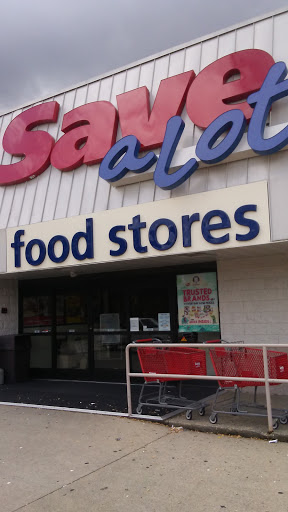 Grocery Store «Save-A-Lot», reviews and photos, 545 W Plane St, Bethel, OH 45106, USA