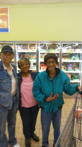 Supermarket «ALDI», reviews and photos, 6415 Troost Ave, Kansas City, MO 64131, USA