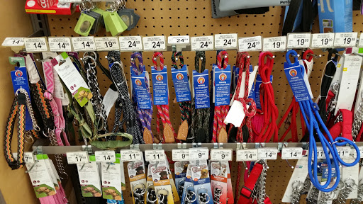 Pet Supply Store «Petco Animal Supplies», reviews and photos, 300 Quaker Ln #3, Warwick, RI 02886, USA