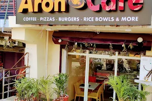 Aron Café image