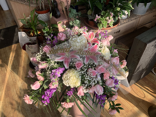Florist «Whittier Blossom Shop», reviews and photos, 13217 Whittier Blvd, Whittier, CA 90602, USA