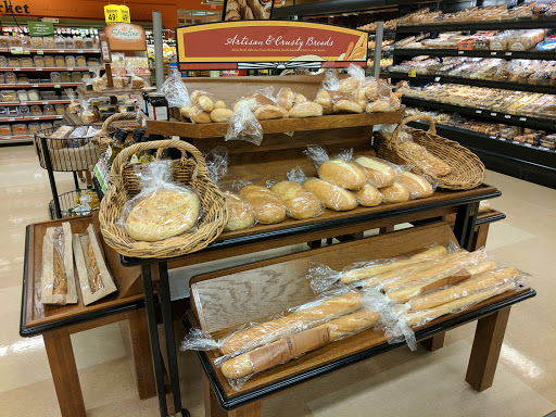 Grocery Store «Hannaford Supermarket», reviews and photos, 305 Sandown Rd, East Hampstead, NH 03826, USA