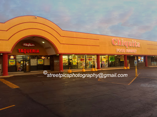 Grocery Store «Supermercado La Chiquita», reviews and photos, 133 W Roosevelt Rd, West Chicago, IL 60185, USA