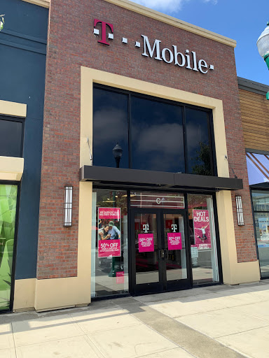 Cell Phone Store «T-Mobile», reviews and photos, 2630 5th St #3, Alameda, CA 94501, USA