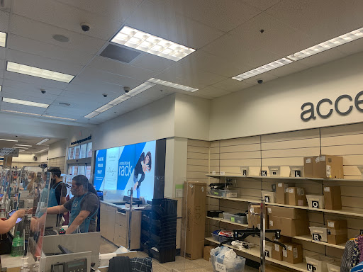 Department Store «Nordstrom Rack Centre at Post Oak», reviews and photos, 5000 Westheimer Rd #500, Houston, TX 77056, USA