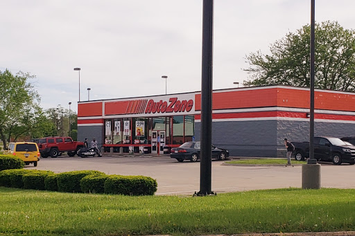 Auto Parts Store «AutoZone», reviews and photos, 2548 Hubbell Ave, Des Moines, IA 50317, USA