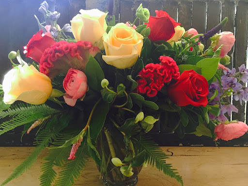 Florist «Finally Flowers», reviews and photos, 770 Stevens St, Lowell, MA 01851, USA