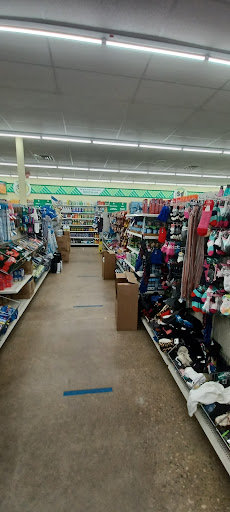 Dollar Store «Dollar Tree», reviews and photos, 3005 Wiley Blvd SW #120, Cedar Rapids, IA 52404, USA