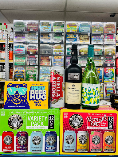 Liquor Store «Main Street Liquor», reviews and photos, 243 E 14 Mile Rd, Clawson, MI 48017, USA