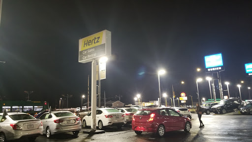 Used Car Dealer «Hertz Car Sales Seattle», reviews and photos, 14500 1st Avenue South, Burien, WA 98168, USA