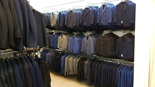 Stores to buy men's jeans Jerusalem
