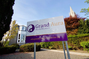 Grand Aura Clinic image