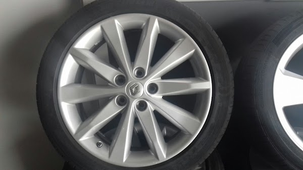 Imagen de Desguaces Santorum (9 de 13)