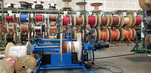 Electrical Supply Store «Paramont EO & Crest Lighting», reviews and photos, 3300 N Sheffield Ave, Chicago, IL 60657, USA