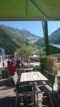 Atmosphère du Restaurant français Restaurant Le Dahu à Chamonix-Mont-Blanc - n°19