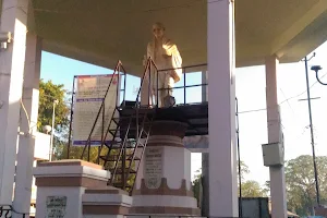 Gandhi Statue,Azad Chok image